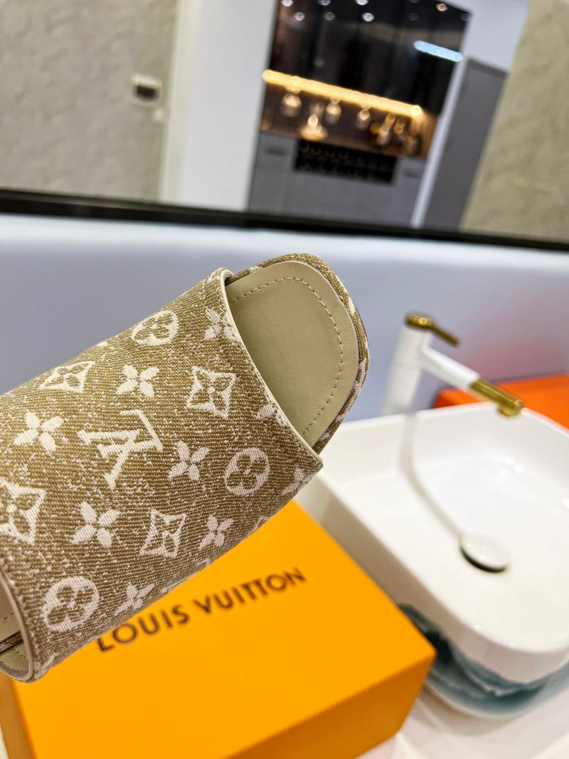 Louis Vuitton Slippers